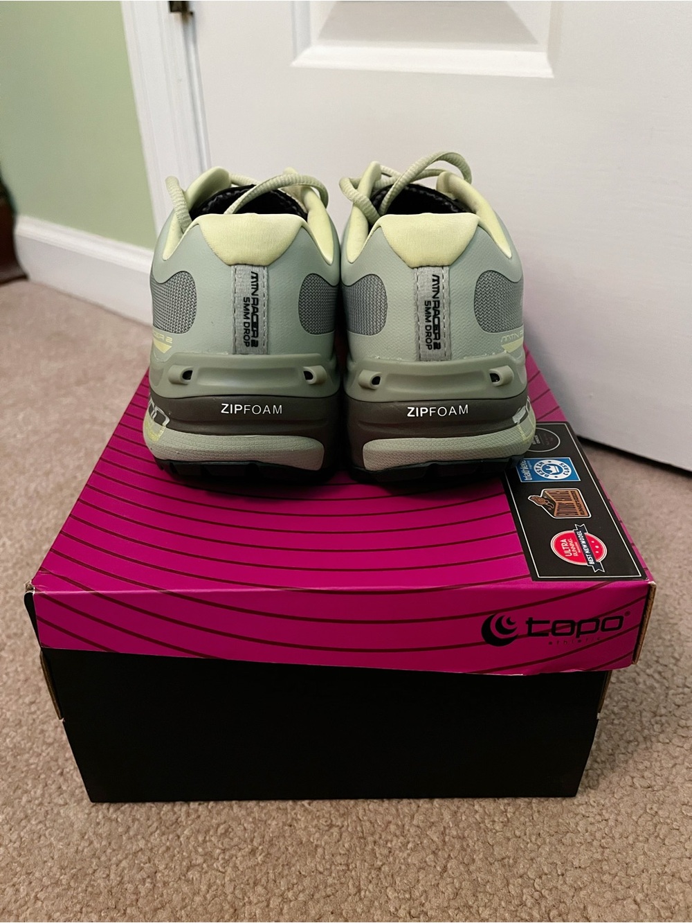 NEW Topo Athletic Women’s Mtn Racer 2 Moss Green Grey Trail Shoes (size 9) - Picture 5 of 13